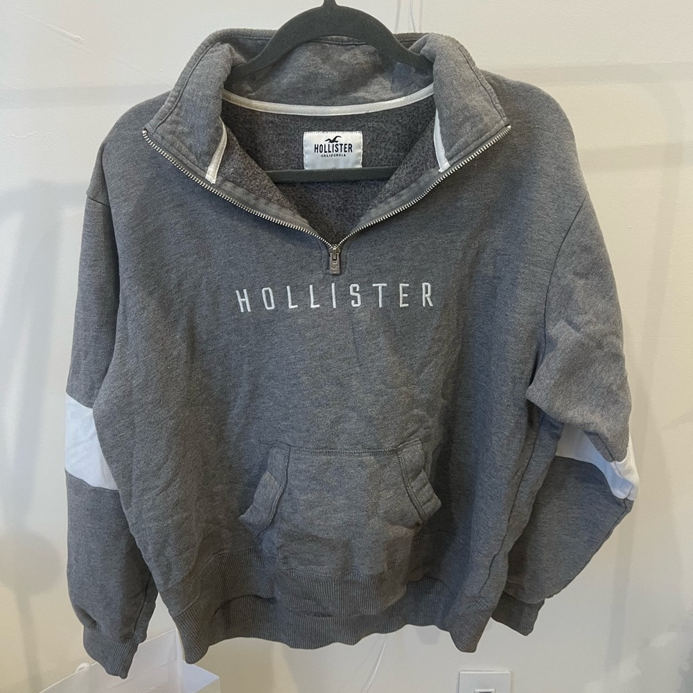 Grey quarter zip sweatshirt